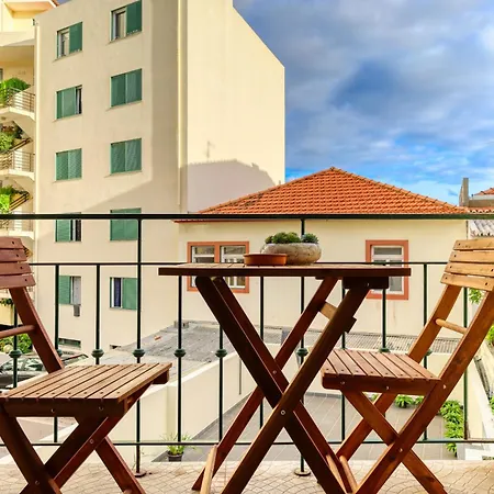 Cantinho Da Elvira, A In Madeira 아파트